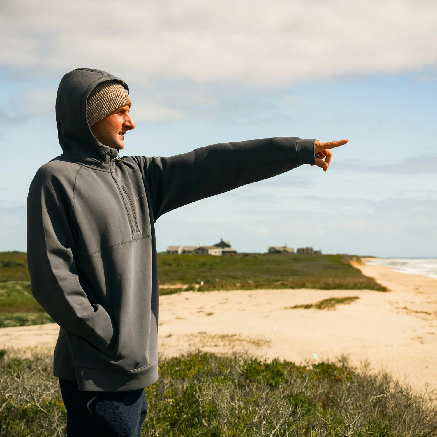 Men's Motion Pullover Hoodie - Image 3