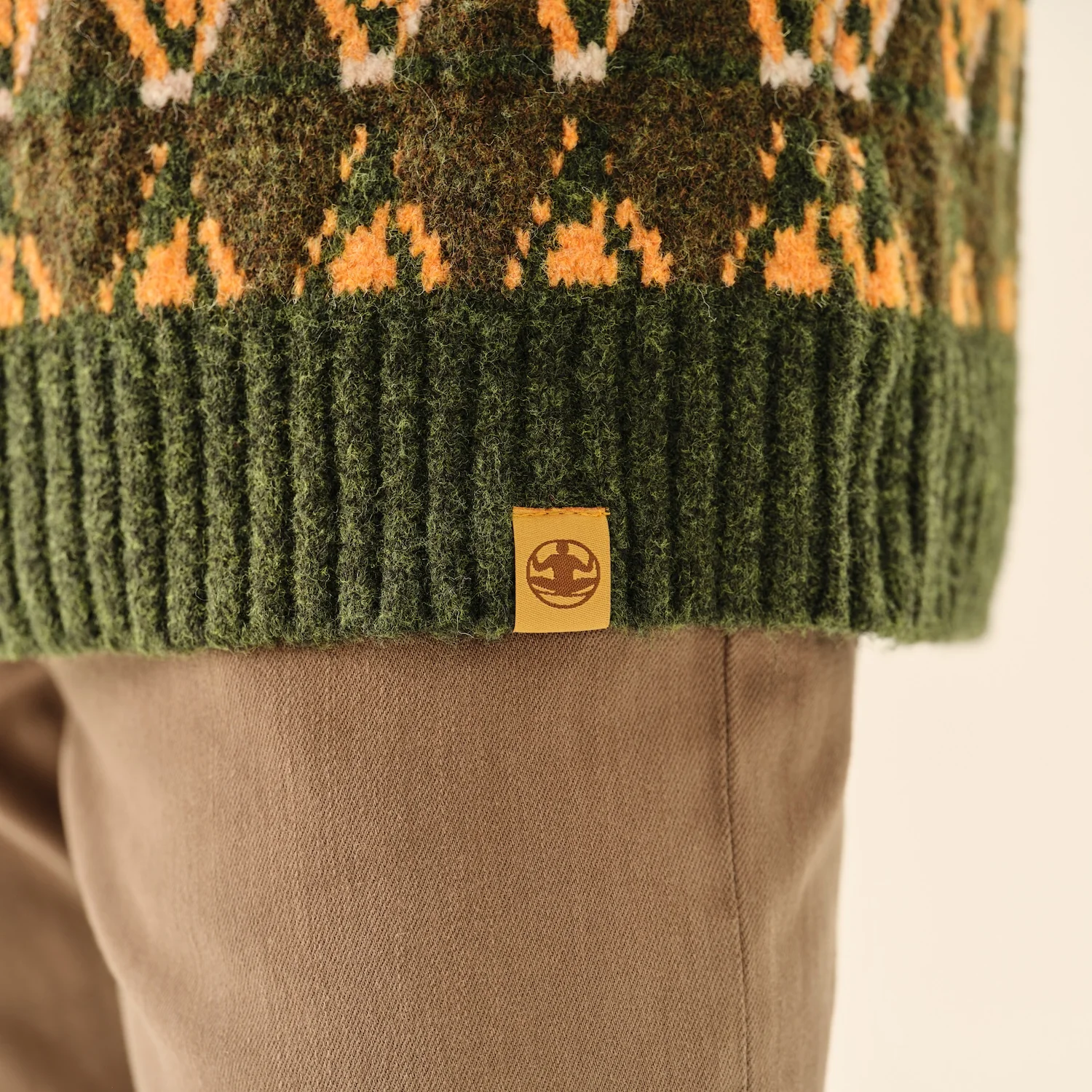 Men's Apres Ski Sweater - Image 7