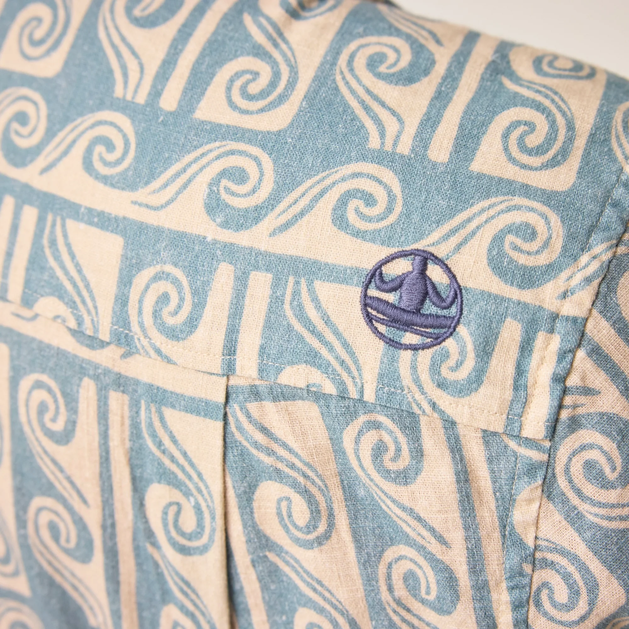 Men's Cantina Shirt - Image 26