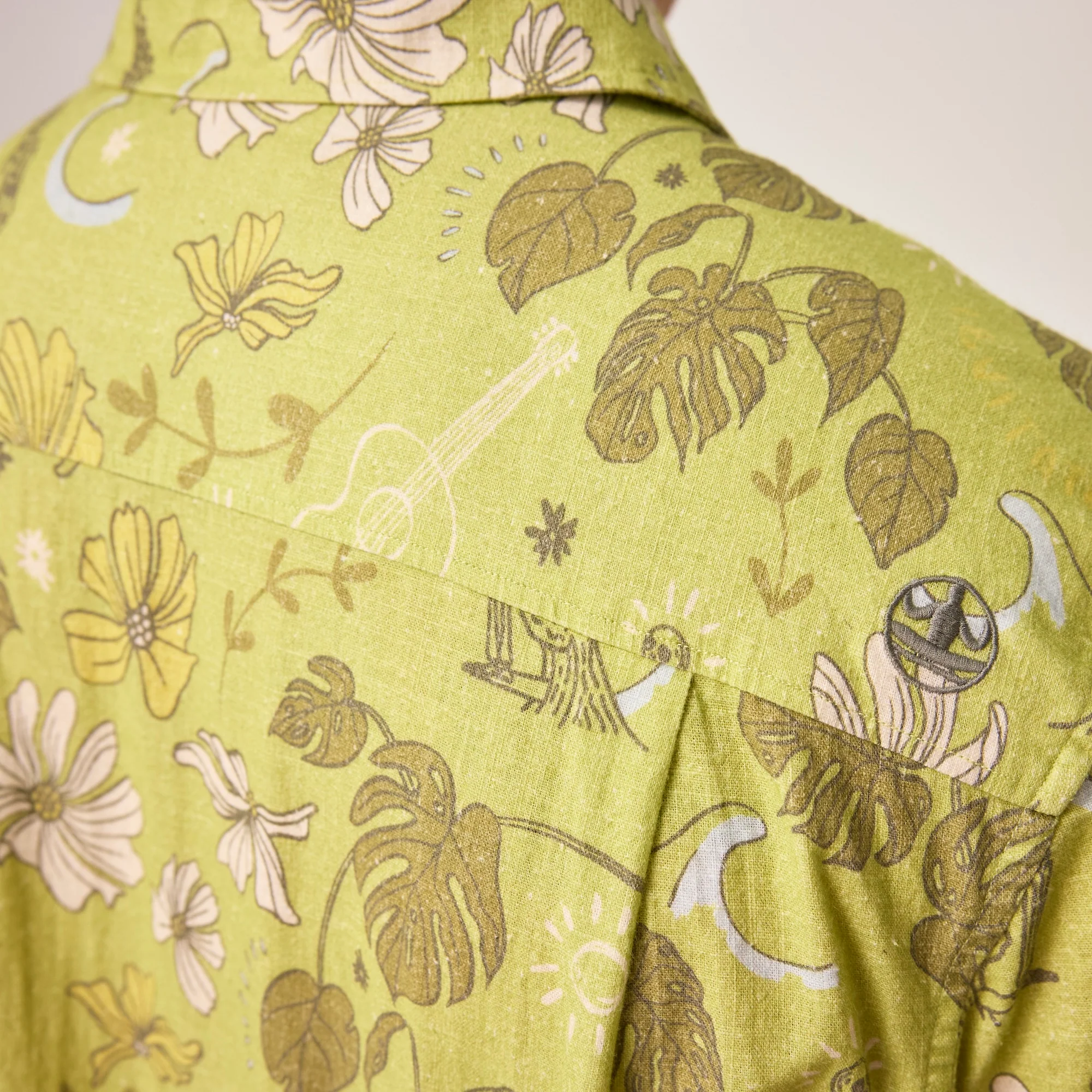 Men's Cantina Shirt - Image 6