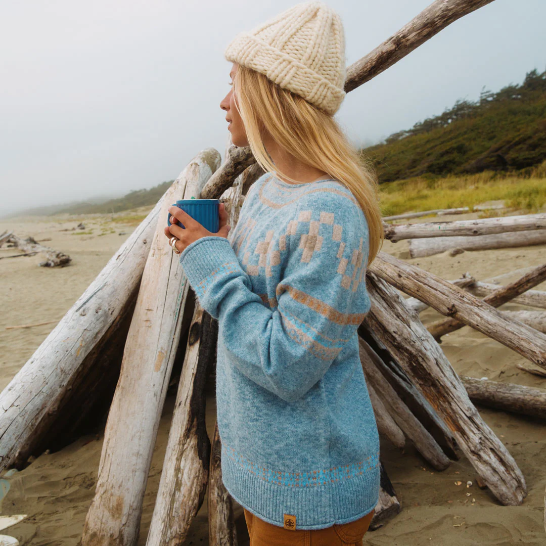 Women's Mid-Weight Apres Ski Sweater - Image 12